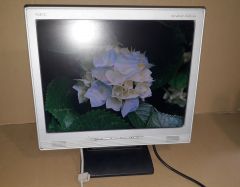 Монитор 15" NEC LCD51VM-BK б/у (VGA, колонки)