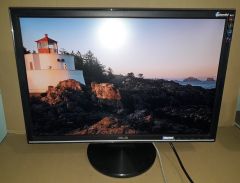 Монитор 22" Asus VW222S б/у (VGA, колонки)